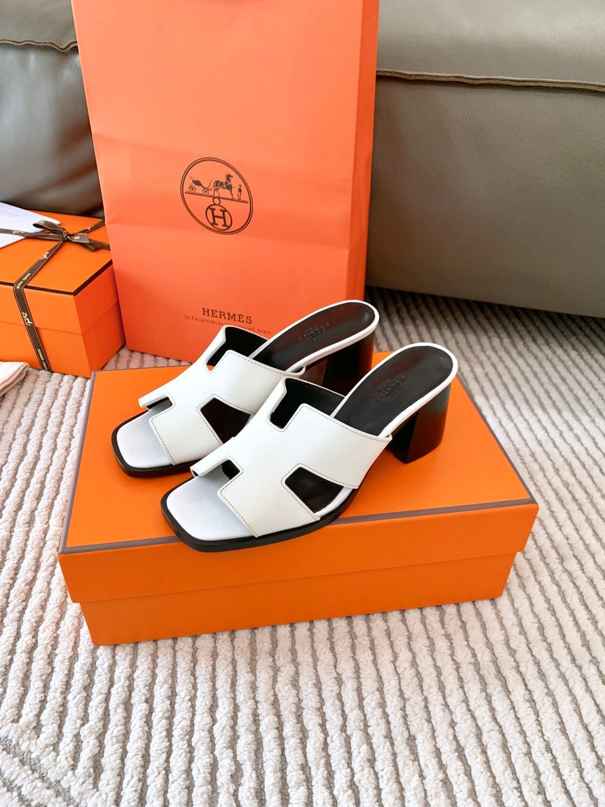 HERMES HELIA 60 SANDAL IN WHITE CALFSKIN